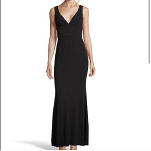 NWOT Hayden deep-v mermaid gown